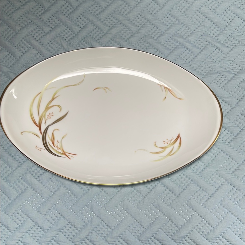 Vintage Retired Meito China “Keepsake” Platter 🌾